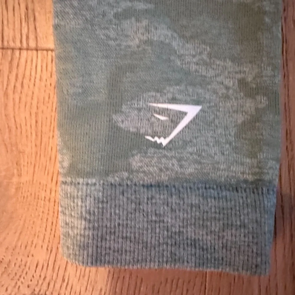 GYMSHARK CAMO SEAMLESS LEGGINGS SAGE GREEN/GREY WOMENS SZ XS/S - Picture 4 of 8